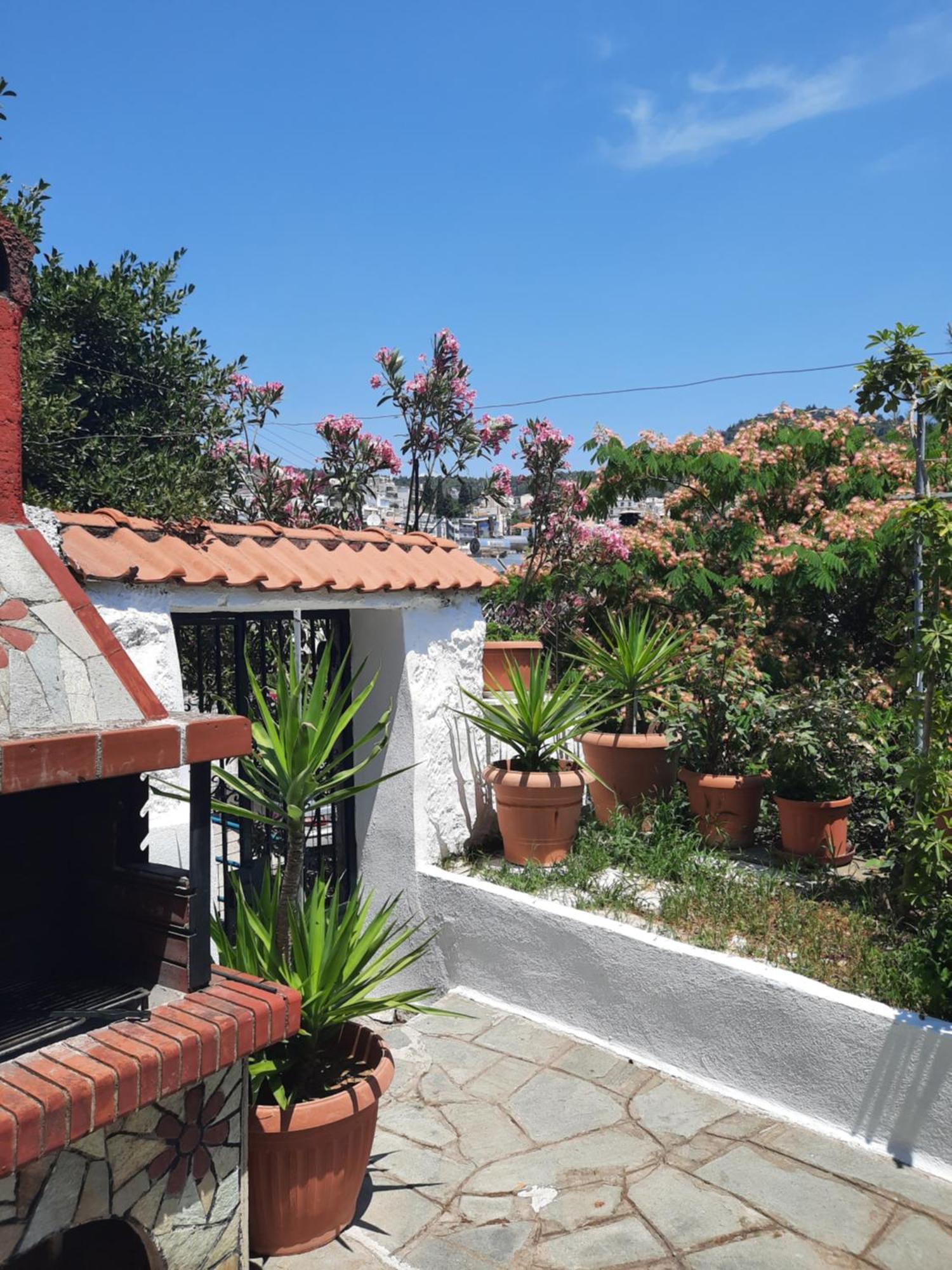 Вилла Vasilis Garden House Кавала Экстерьер фото